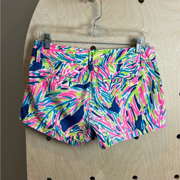 Lilly Pulitzer The Walsh Blue, Pink, & Green Summer Short in Indigo Palm Print 2 - Picture 4 of 7